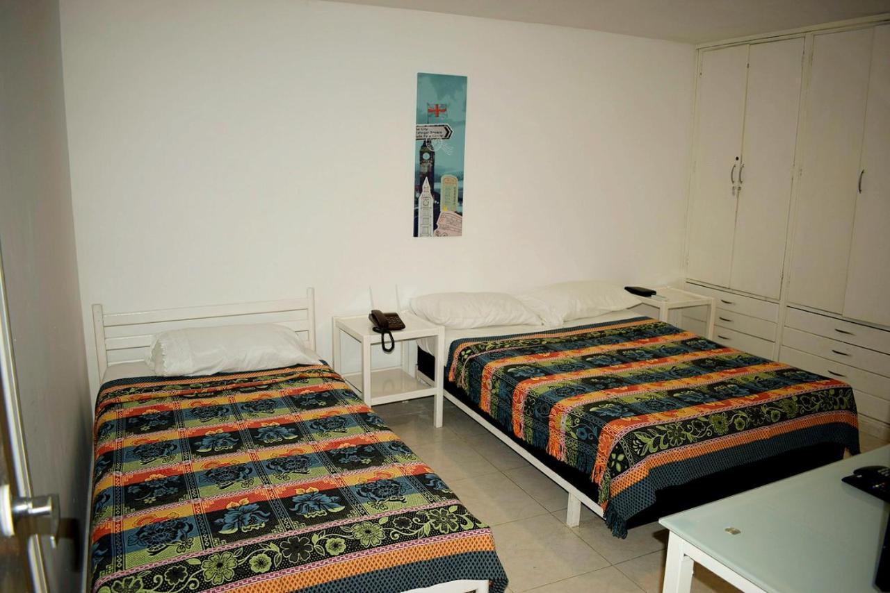 Apartamento En El Laguito, Cartagena Luaran gambar